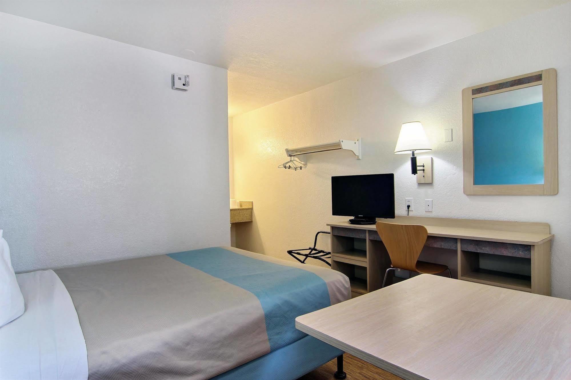 Motel 6-Lubbock, Tx Экстерьер фото